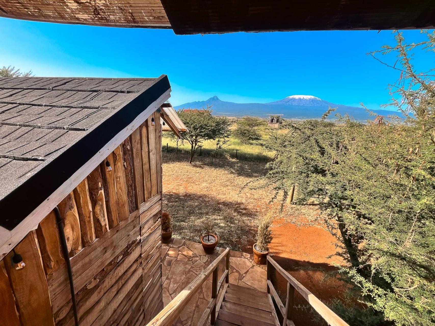 Kilimanjaro View Cabin-Amboseli Oloitokitok Rum bild