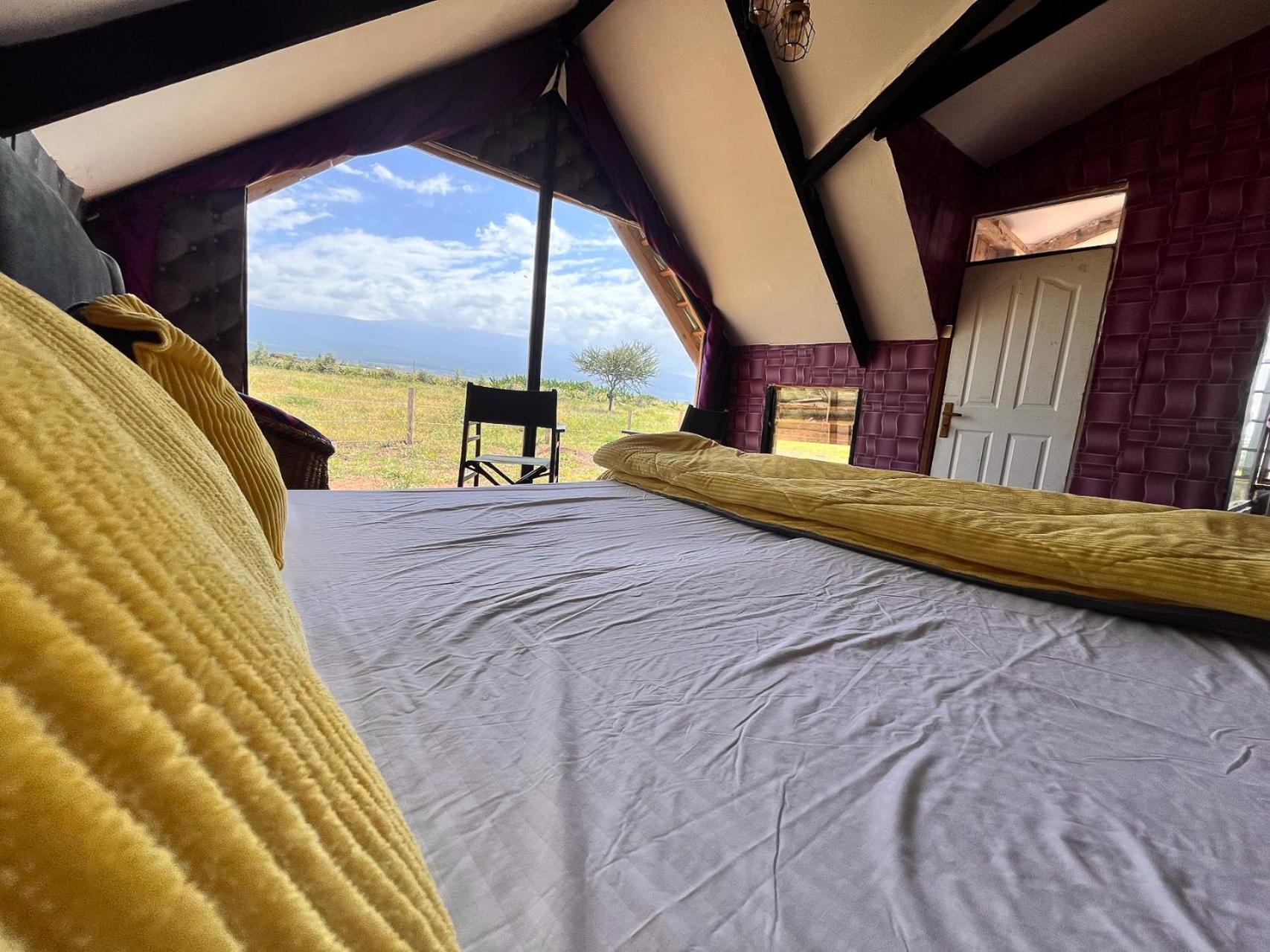 Kilimanjaro View Cabin-Amboseli Oloitokitok Exteriör bild