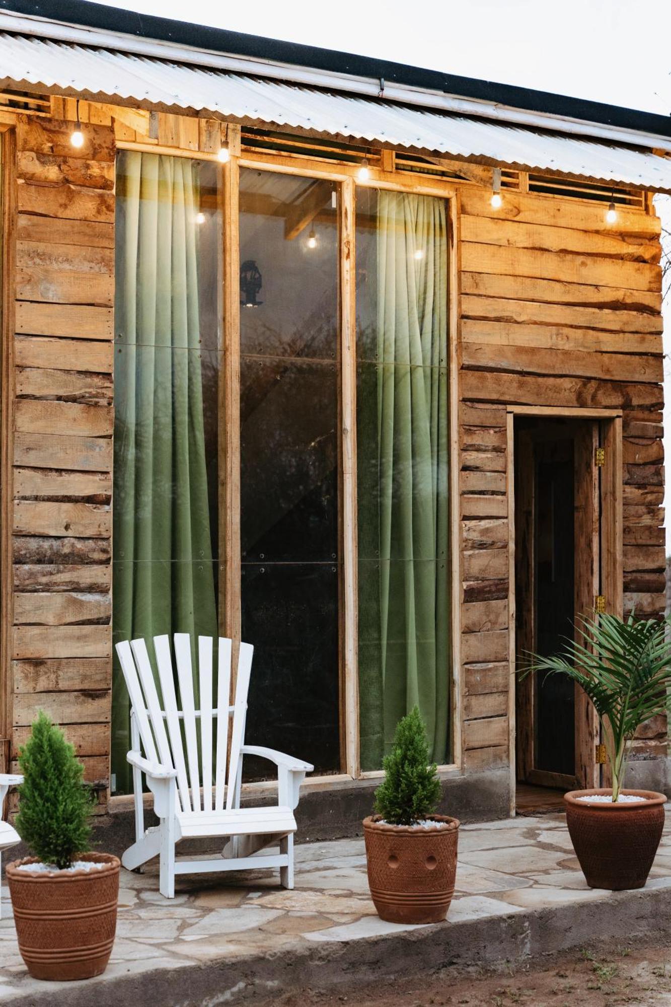Kilimanjaro View Cabin-Amboseli Oloitokitok Exteriör bild