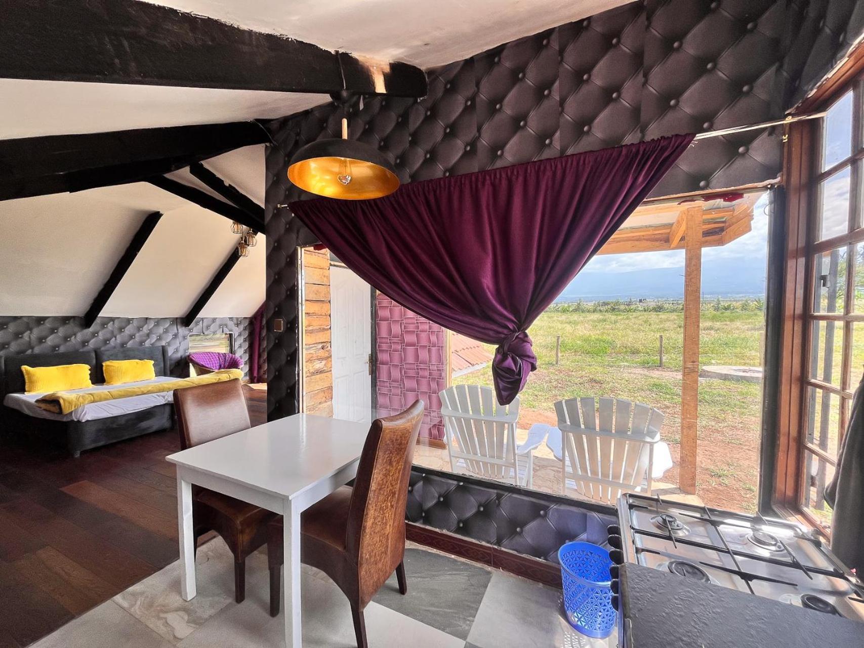 Kilimanjaro View Cabin-Amboseli Oloitokitok Exteriör bild